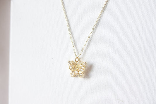 Belle 18k Vintage Butterfly Short Necklace