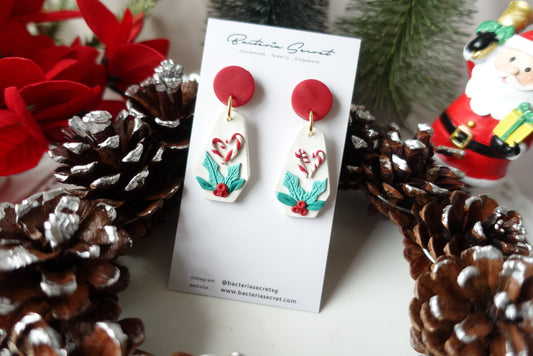 Christmas Wreath Polymer Clay Earrings 3